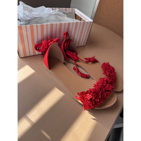 Red Fringe Clover Sandal, Size 6.5 - New in Box - Picture 7 of 8